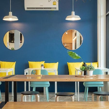Bedgasm Hotel X Cafe Nimman Chiang Mai Buitenkant foto